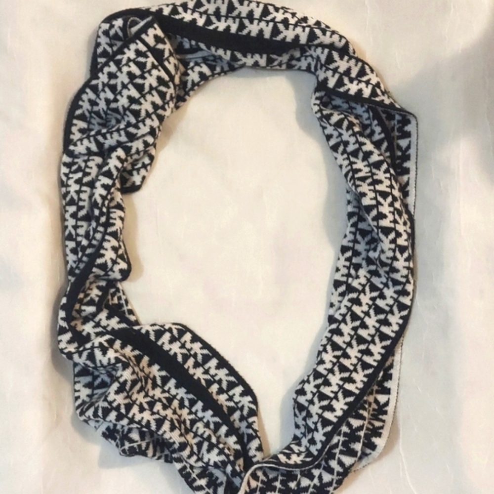 Michael Kors Reversible Monogram Infinity Scarf - image 5